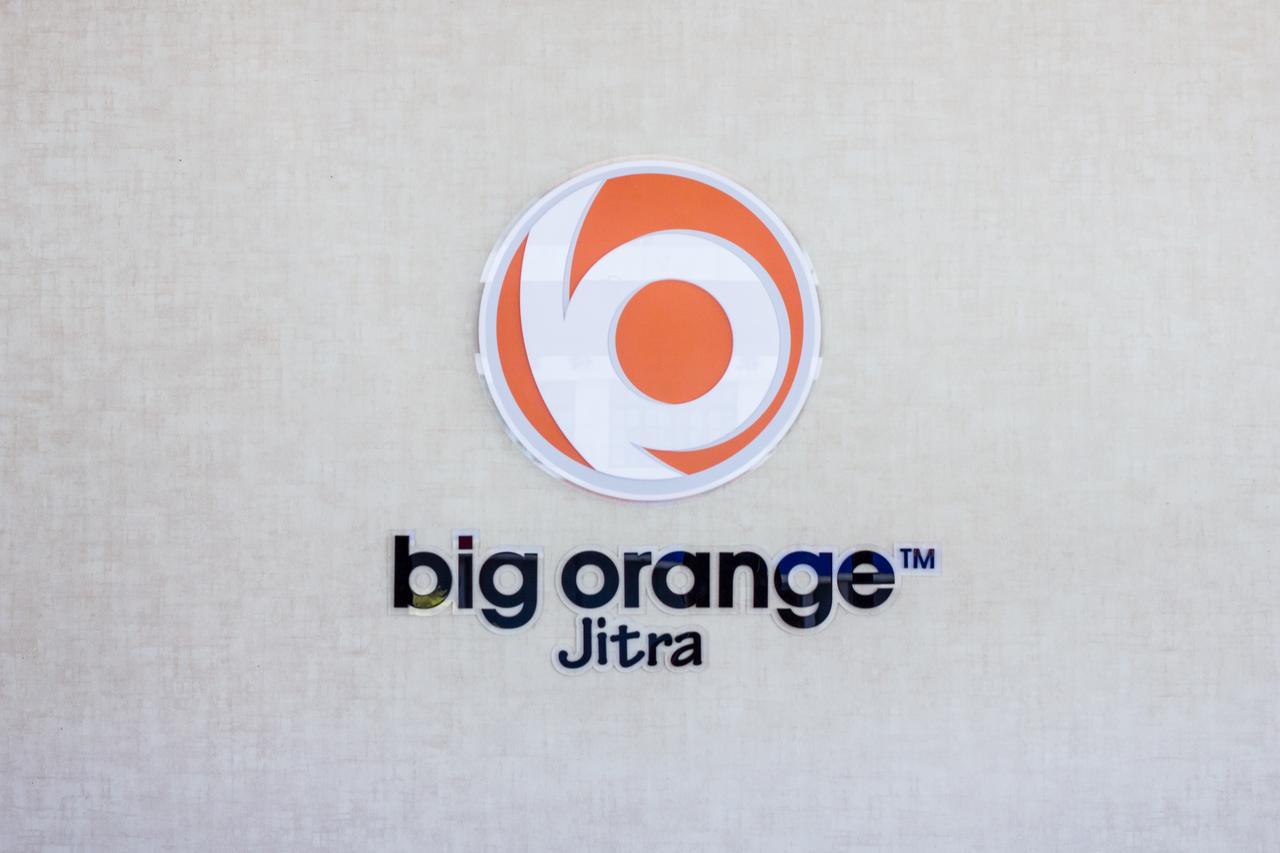 Big Orange Hotel, Jitra Dış mekan fotoğraf