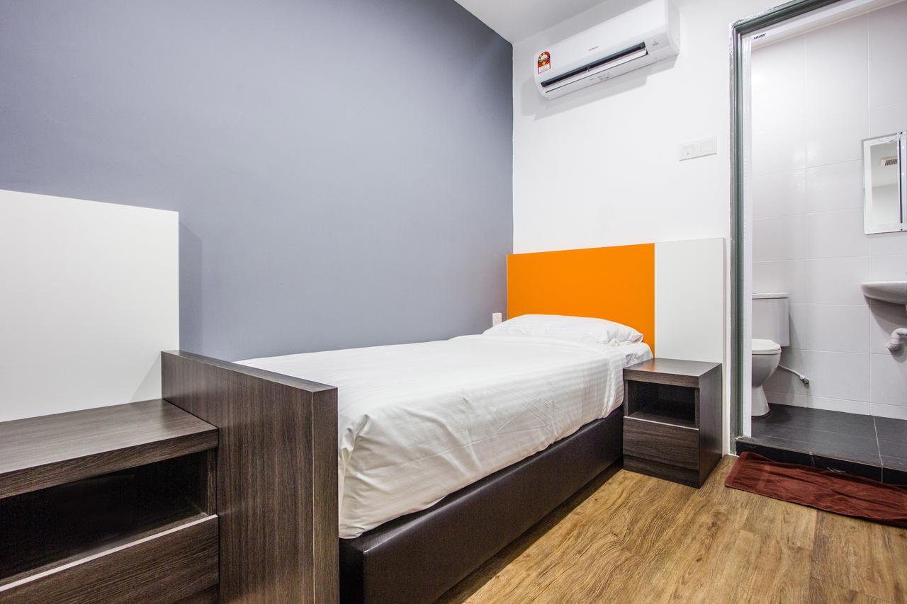 Big Orange Hotel, Jitra Dış mekan fotoğraf